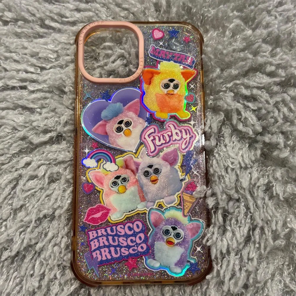 SKINNYDIP iPhone15ケース ファービー