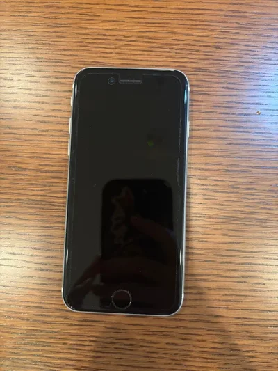 I phone SE 第2世代 本体