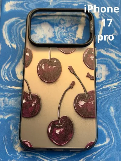 チェリー柄 iPhone用ハードケース