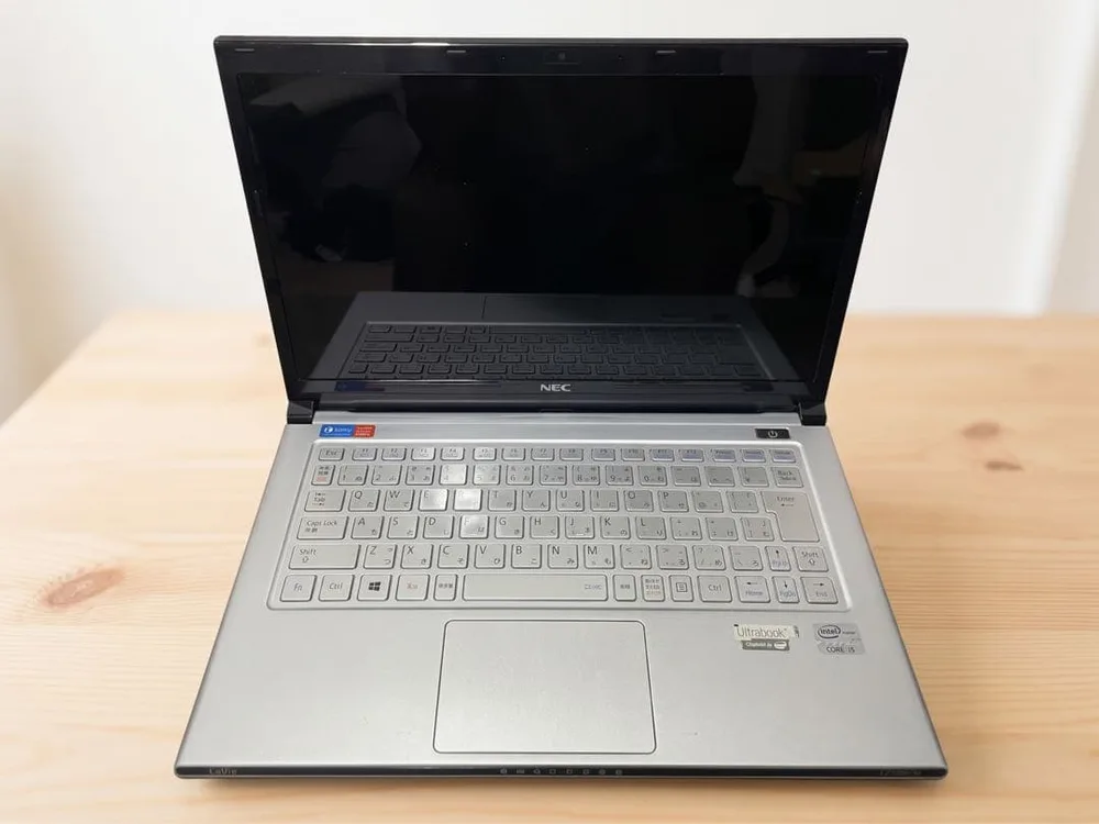 NEC LaVie LZ550/M ノートPC 本体