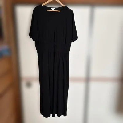 H&M เดรสสั้นตัดเย็บสีดำ XL