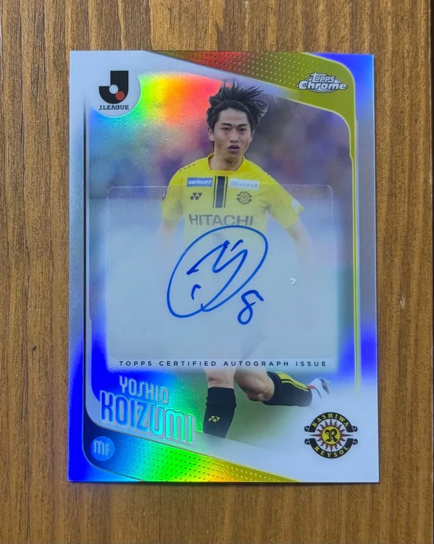 小泉佳穂【直筆サインカード】2026 topps chrome Jリーグ