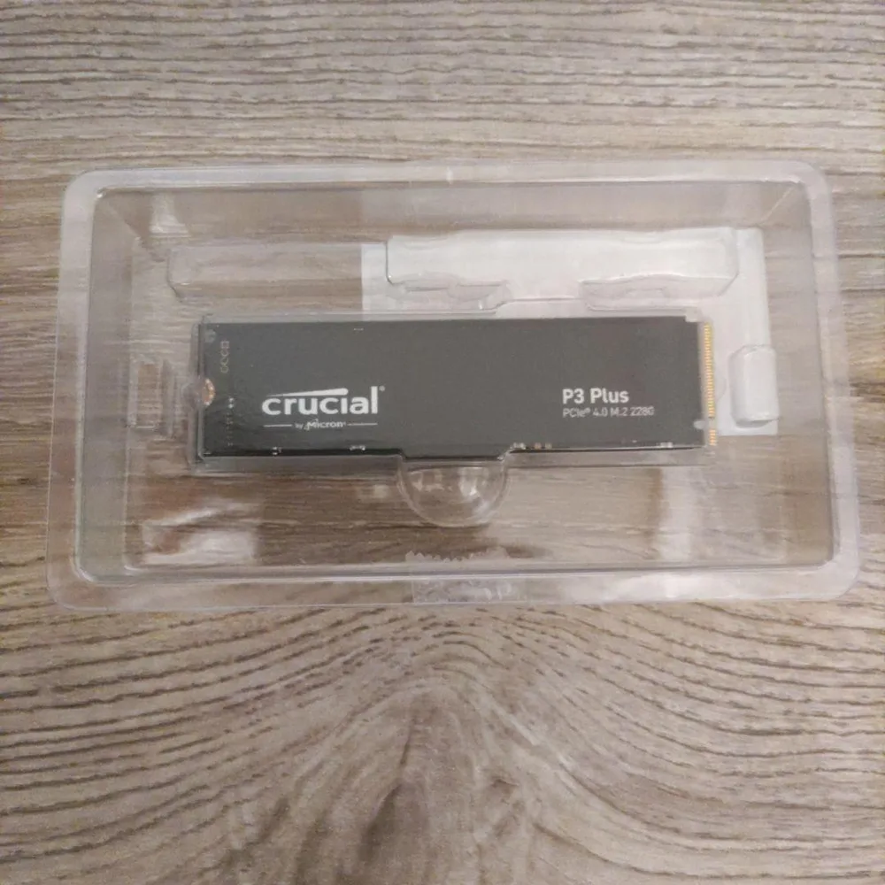 Crucialクルーシャル P3 Plus 1TB 1000P3PSSD8