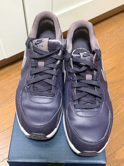 รองเท้าผ้าใบ NIKE AIR สีม่วง