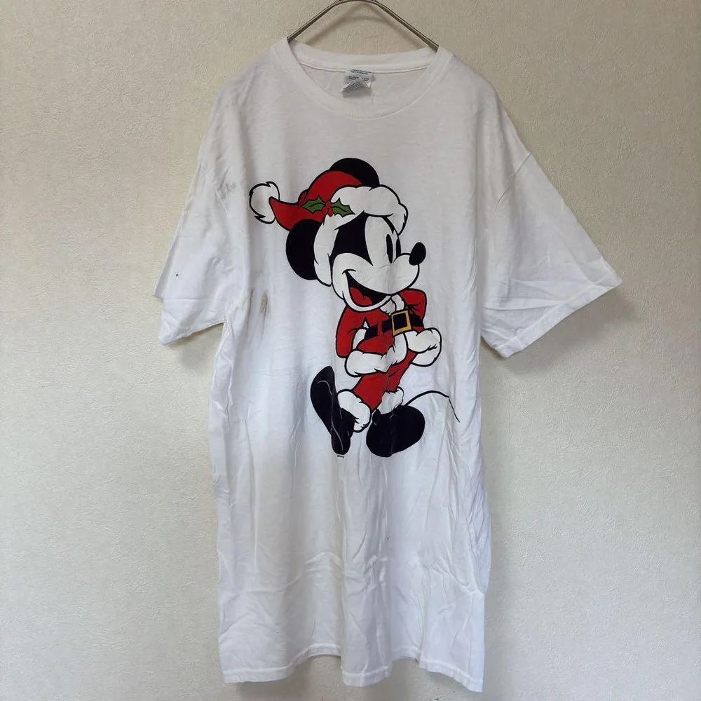 ディズニー 半袖Tシャツ クルーネック サンタミッキー M 白 綿 タウンユース