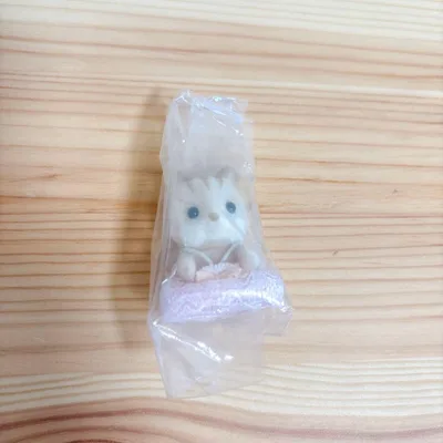 シルバニア ピンクくるみリスの赤ちゃん