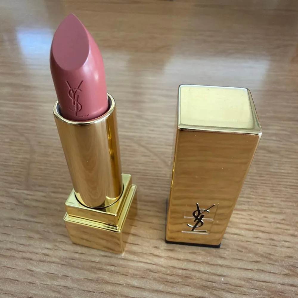 【新品未使用】YSL イブサンローラン ルージュピュールクチュール 5番