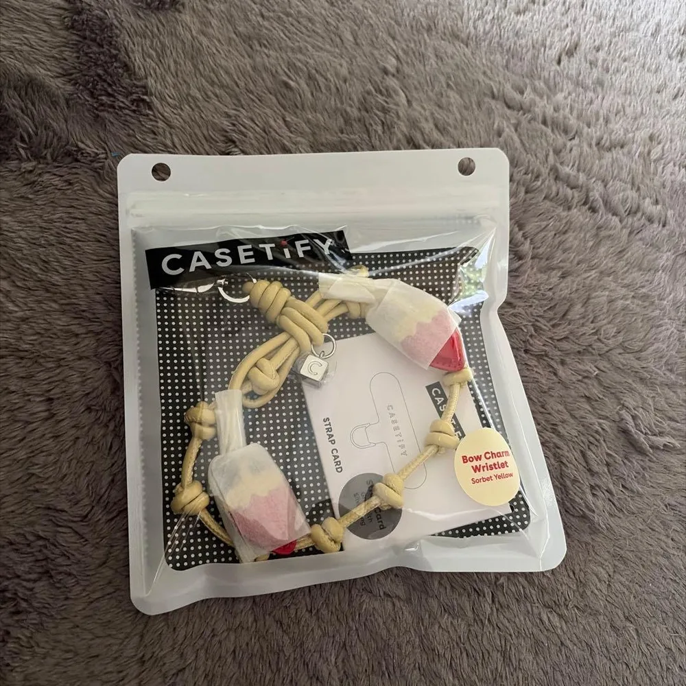 CASETiFY チャーム
