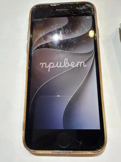 Apple iPhone SE第2世代 すごい中古 本体