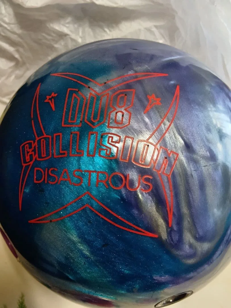 DV8 COLLISION DISASTROUS ボウリングボール 14ポンド