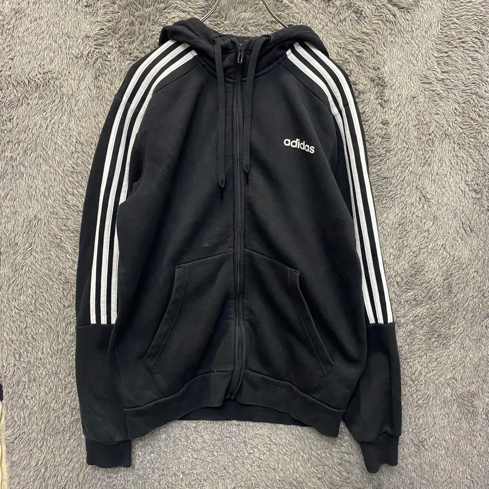 【P31】adidas ジップパーカー サイズL ブラック