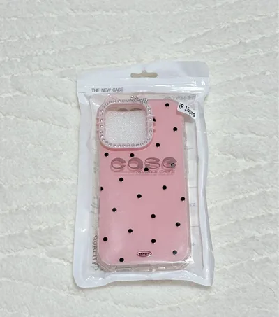 iPhone16proケース ピンク キティ 水玉ドット柄 猫耳 ラインストーン