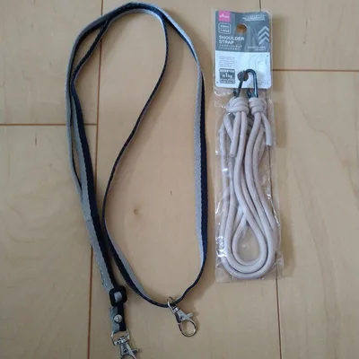 DAISO ショルダーストラップ 2点セット