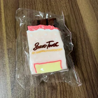 Sweet Tooth by Sabrina Carpenter スクイーズ