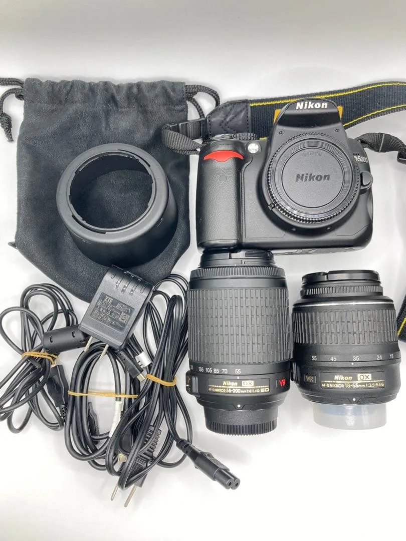 Nikon D5000 ダブルズームキット レンズ2本【3-260】
