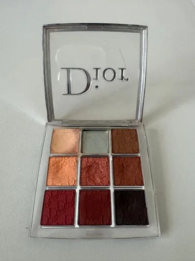 【フランス空港購入】Dior バックステージ アイパレット 003 アンバー