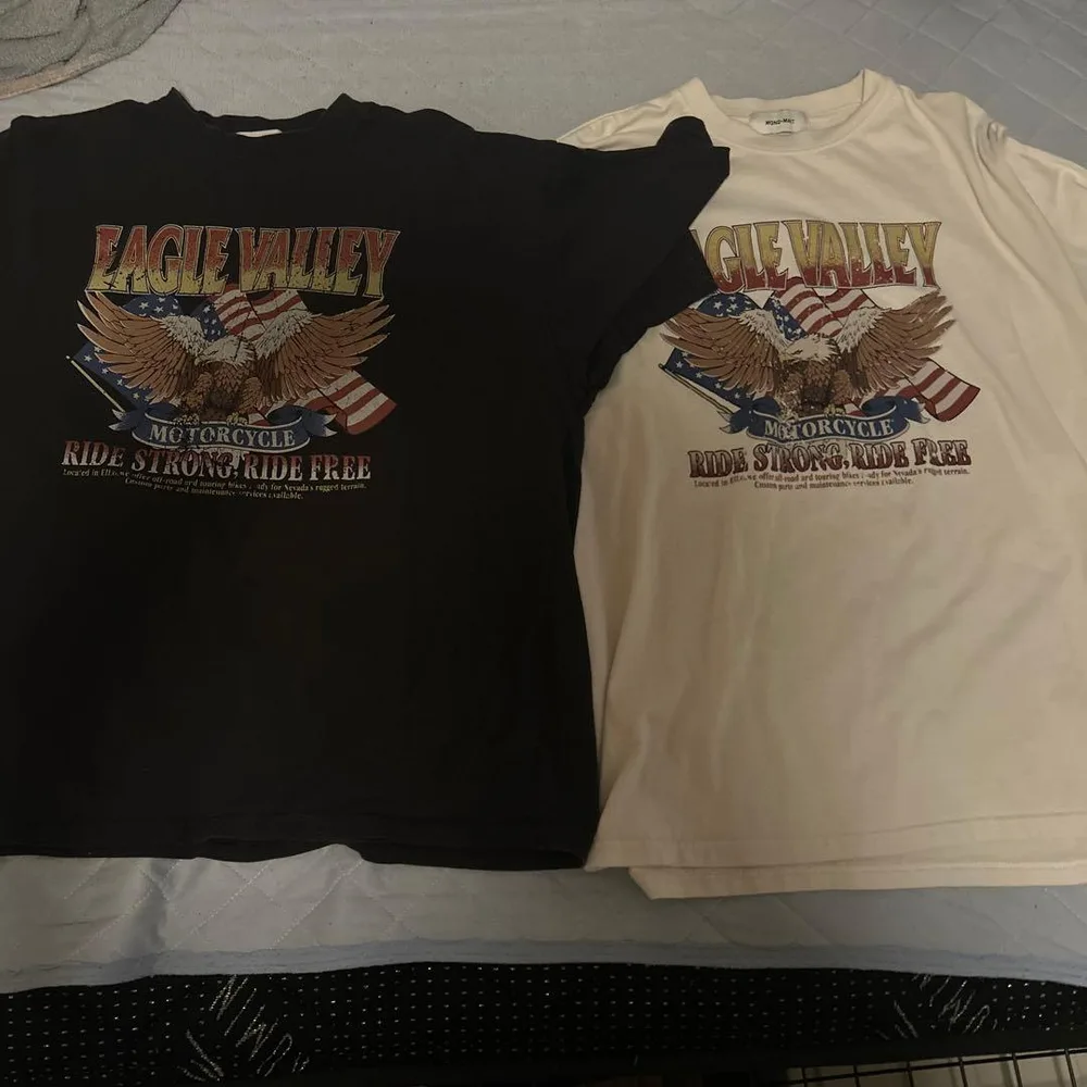 MONO-MART EAGLE VALLEY Tシャツ