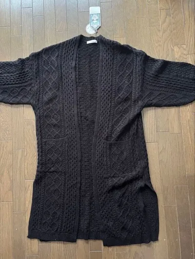 新品未使用 SHOO・LA・RUE ニットカーディガン