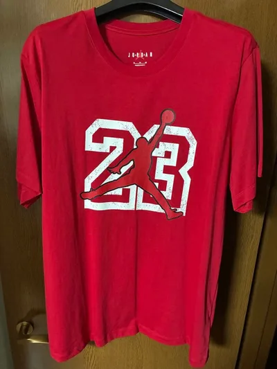 JORDAN ジョーダン Tシャツ レッド 23