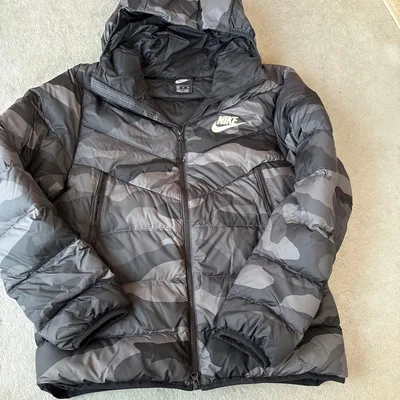 NIKE カモフラージュ柄 ダウンジャケット XL