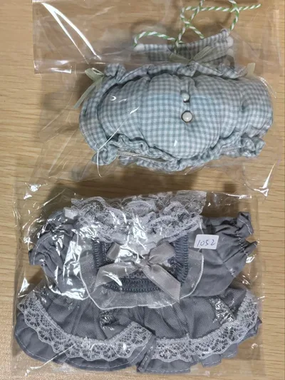 無属性 ぬいぐるみ 20cm ドレス 灰色 グレー スモック 緑 黄緑 ミント