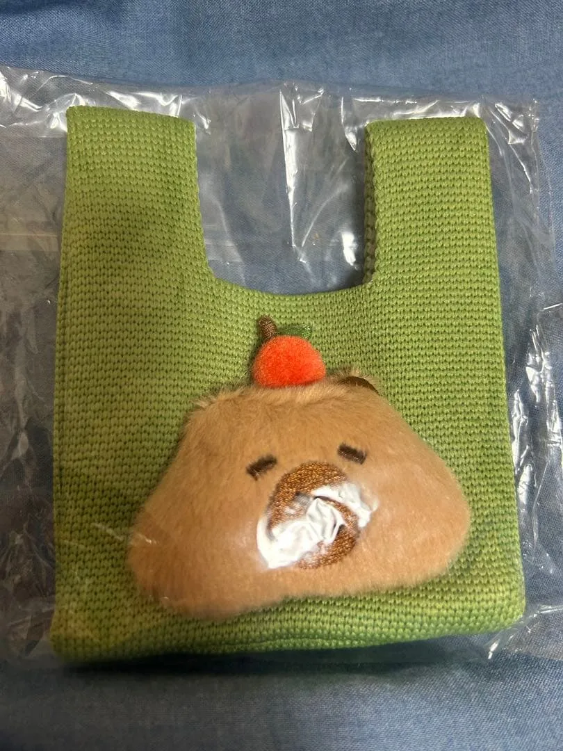 おでかけ かぴニットバッグ りんごかぴ みどり ガチャ