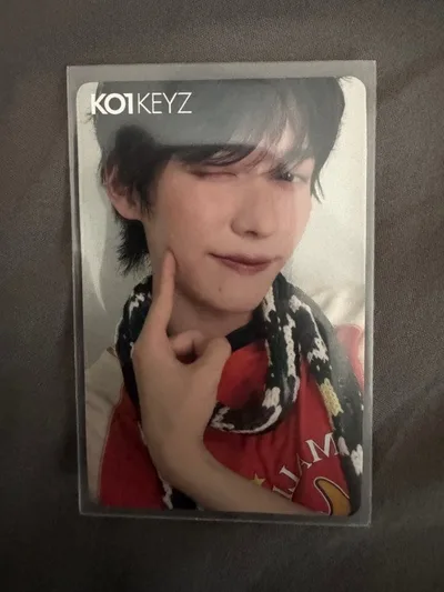 KO1KEYZ シンヘン トレカ 選出