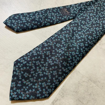 HERMES エルメス ネクタイ ネイビー 青 総柄 ボタニカル柄 79