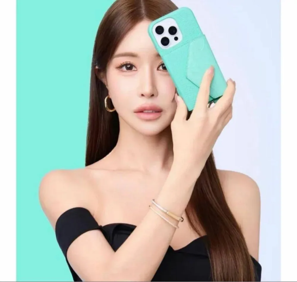 鈴木亜美さんしいちゃんiPhoneケース.iPhone15proショルダー付き