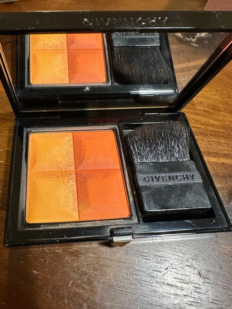 GIVENCHY プリズム・ブラッシュ 10-POWER