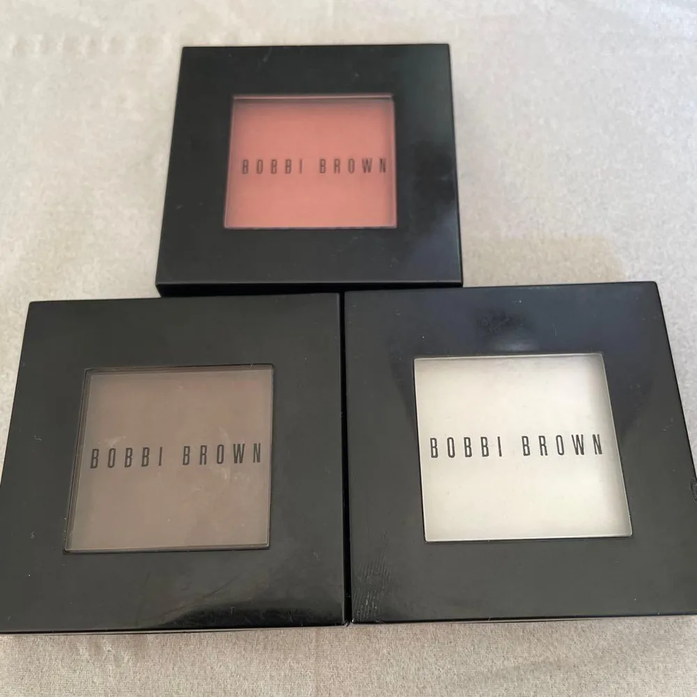 BOBBI BROWN アイシャドウ ブラッシュ エクセル