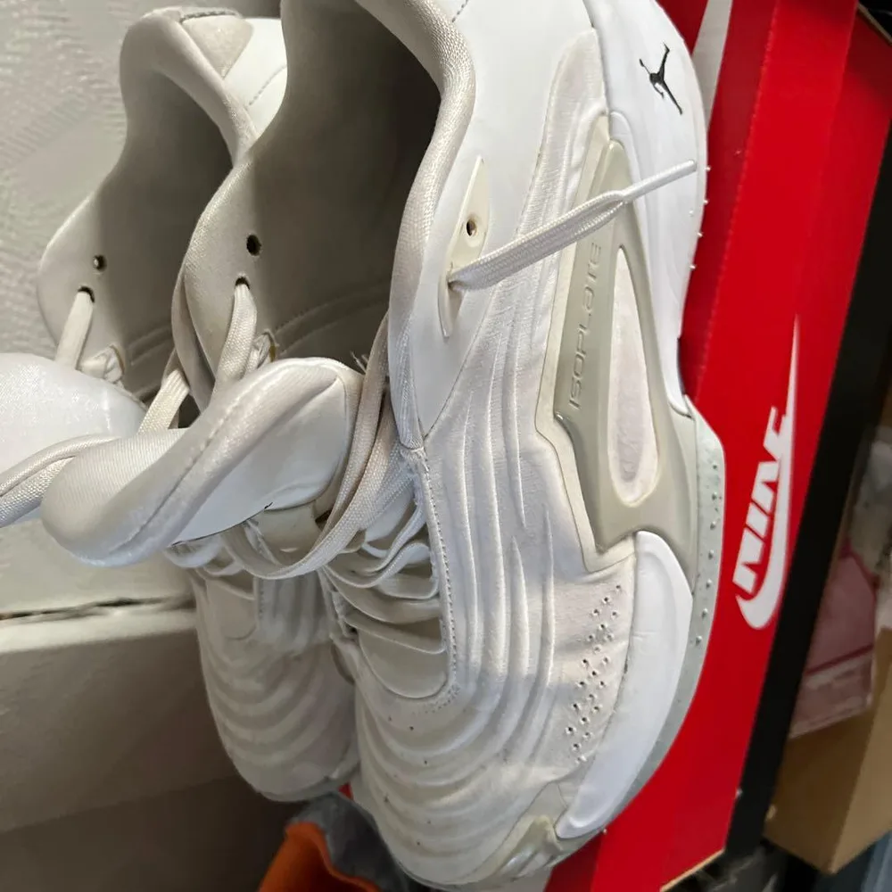 Jordan バスケットボールシューズ ホワイト