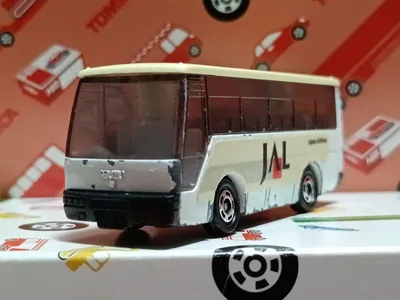 トミカ いすゞ スーパーハイデッカー