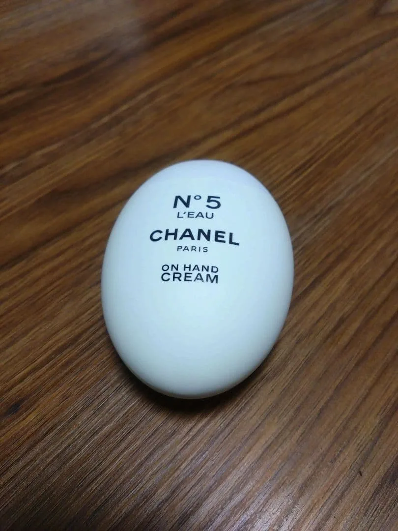 CHANEL シャネル N°5 ロー ハンドクリーム 50ml