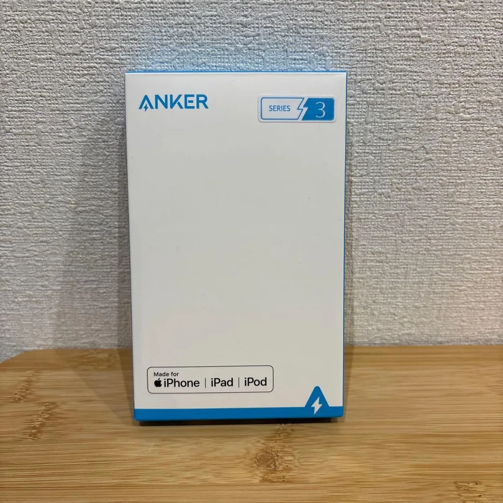 Anker lightningケーブル A8433 1.8m