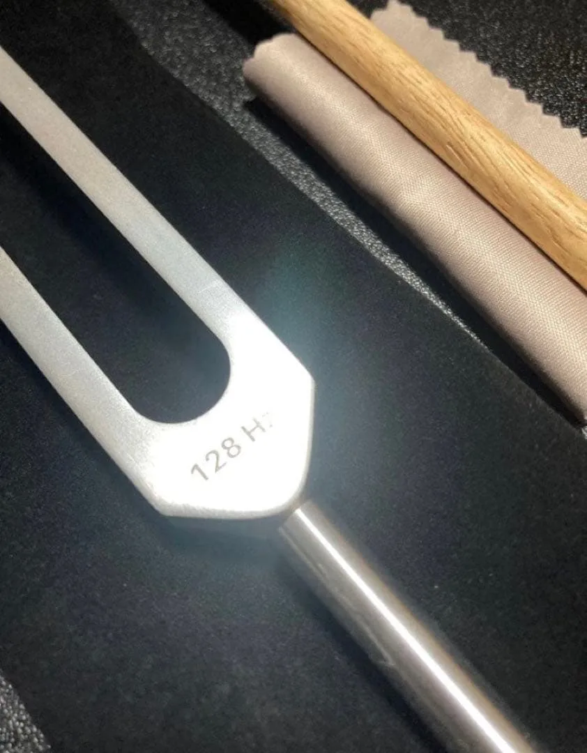 ส้อมเสียง 128Hz ส้อมเสียงบำบัด การทำสมาธิความถี่ทางประสาทสัมผัสของร่างกาย