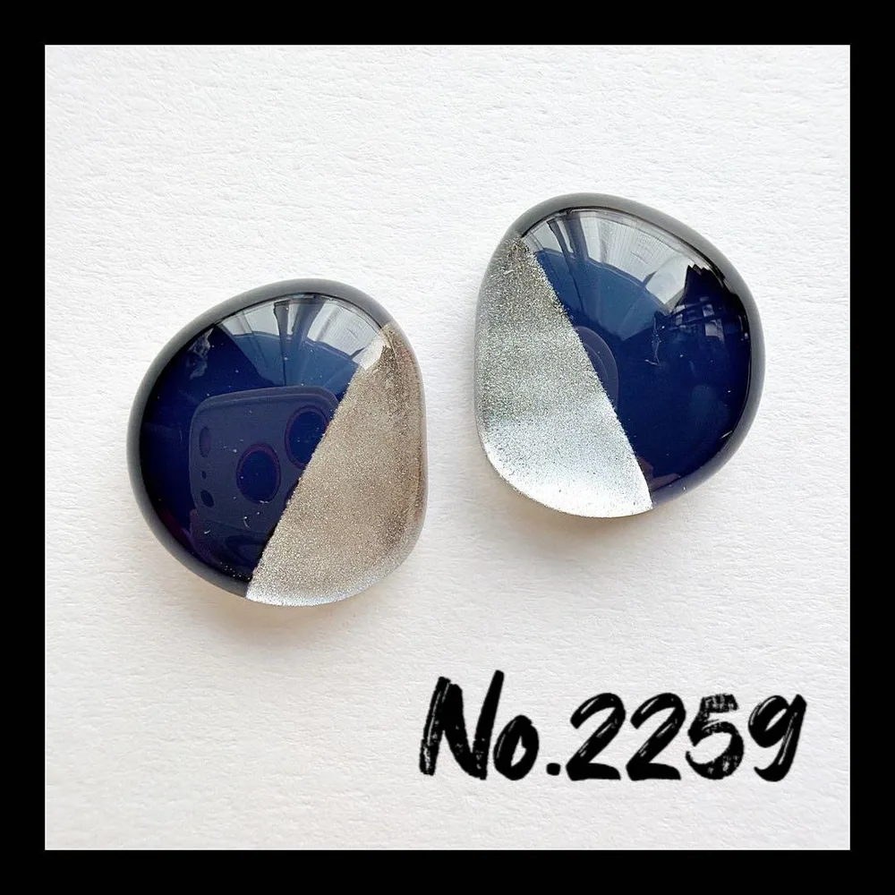No.2259 レジンピアス レジンイヤリング ハンドメイドアクセサリー