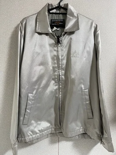 ALPHA INDUSTRIES USA製 ミリタリージャケット シルバー M