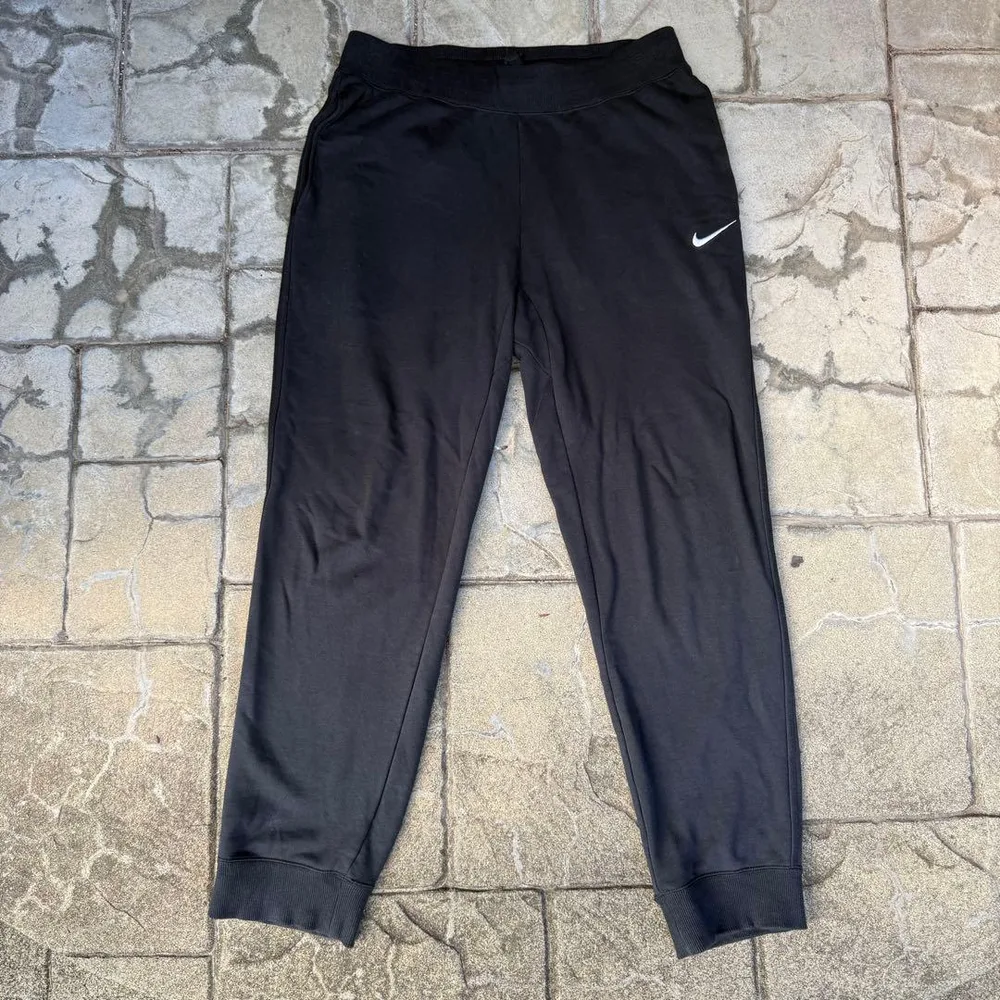 NIKE スウェットパンツ ブラック XL