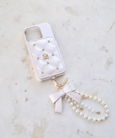 Quilting iPhone case with hand charm
