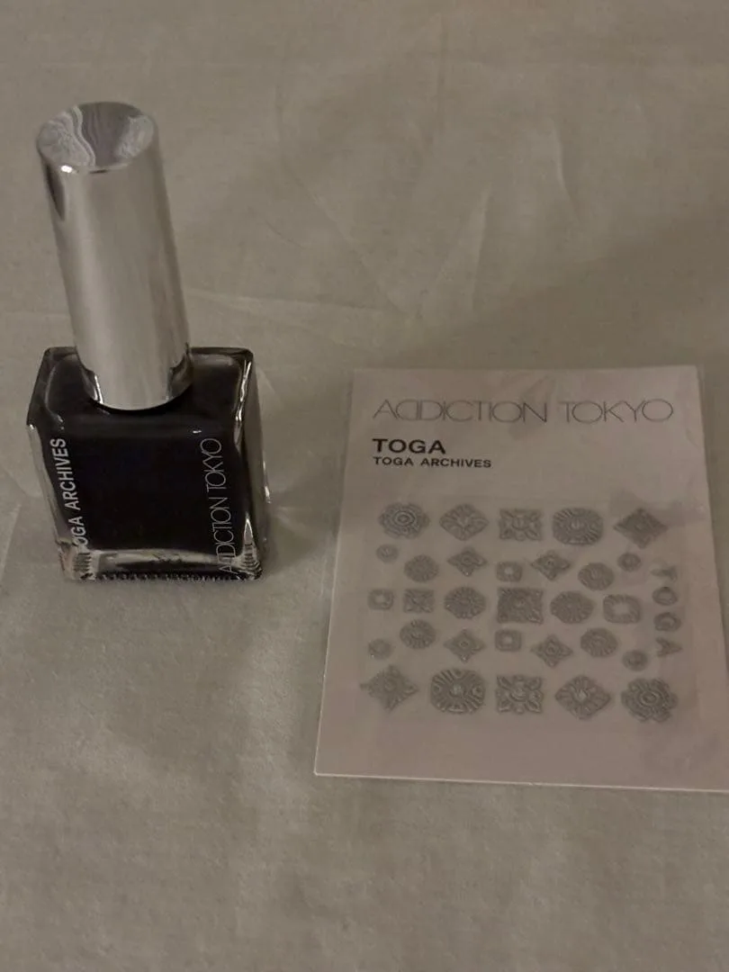ADDICTION × TOGA ネイル&トップコート + ネイルシール