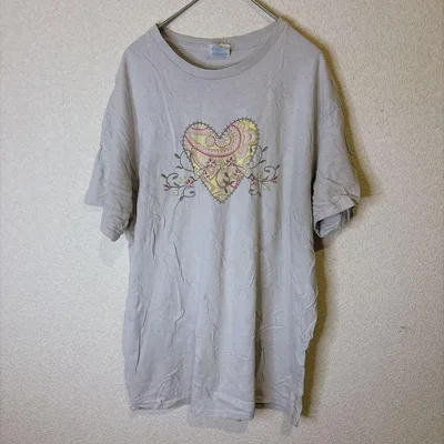 デルタ【M】半袖Tシャツ クルーネック 半袖 ハート 灰 綿 デート
