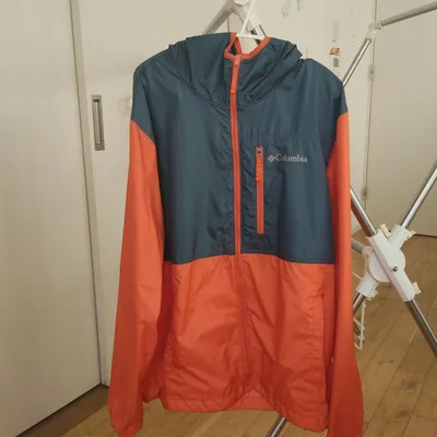 Columbia ナイロンジャケット Mサイズ