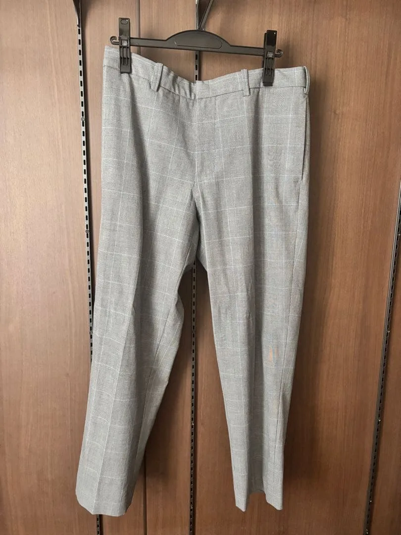 UNIQLO ユニクロ パンツ スラックス グレーチェック