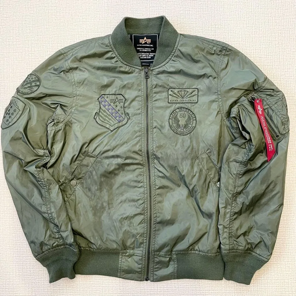 アルファ ALPHA INDUSTRIES MA-1 フライトジャケットM 薄手