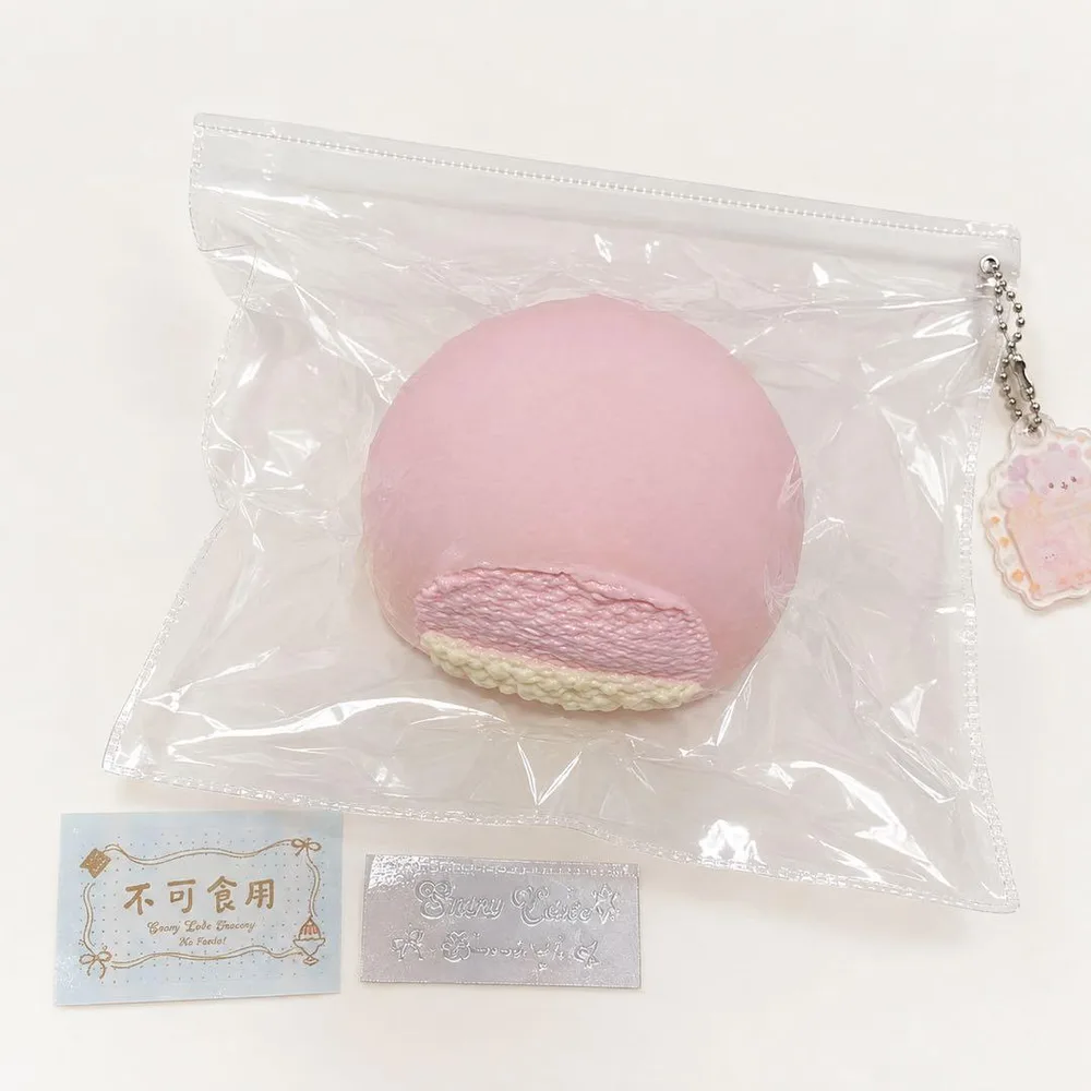SnowCake Handcraft いちご大福 サクラ ピンク スクイーズ