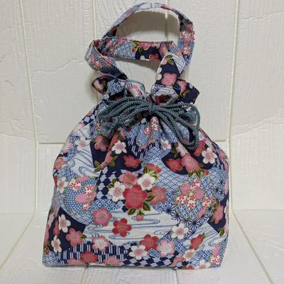 《ハンドメイド》和柄の巾着バッグ(ミニトート)No.21 扇と桜