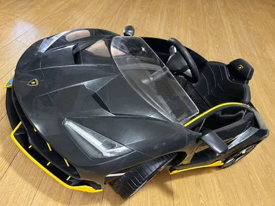 Lamborghini 電動乗用カー