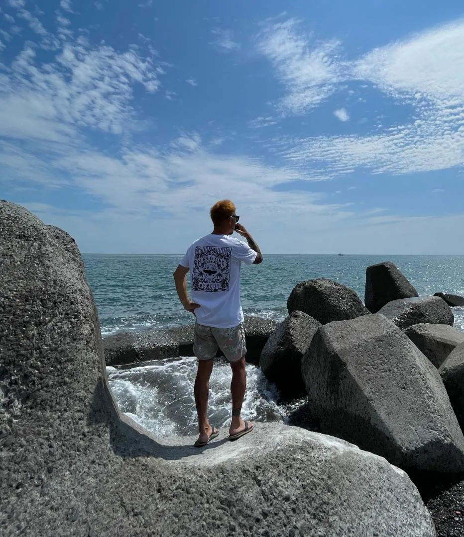 HIGH FLYING REMEDY Tシャツ ホワイト サイズL ラスト3枚