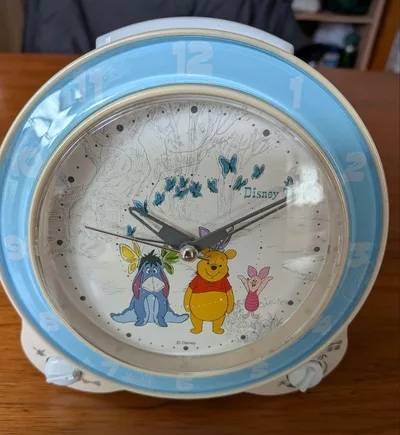 Disney くまのプーさん 目覚まし時計 FD462W